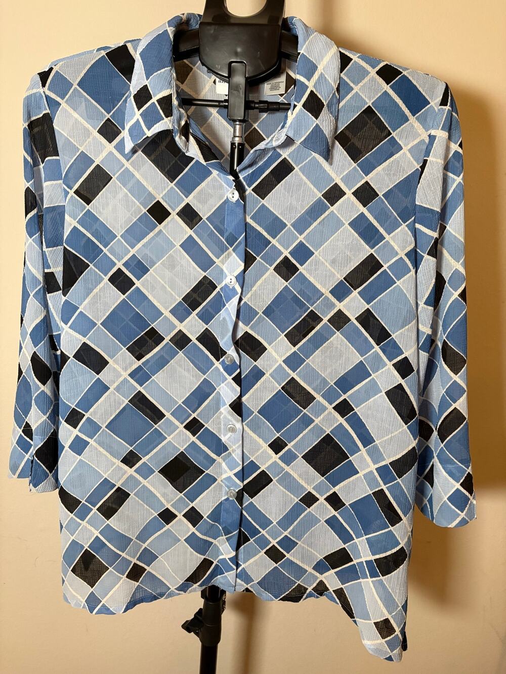 Alfred Dunner Top with shoulder pads
